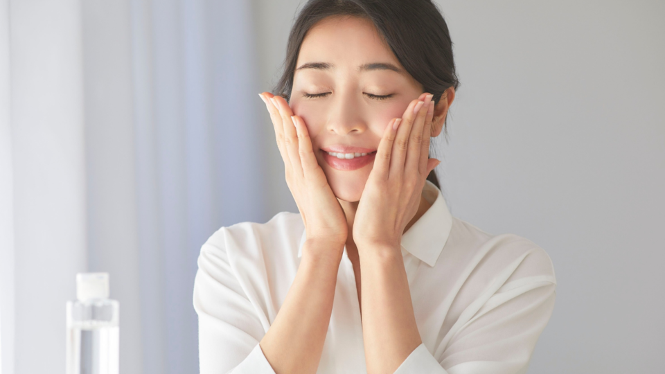 Bikin Glowing Tanpa Ribet! Skincare Basic Apa Saja yang Wajib?
